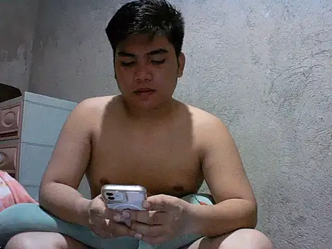 Snapshot of alhex_gay26 chatting on 05.31.26 alhex gay26 online show from 05.31.26