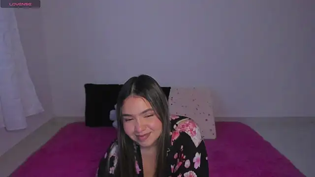 Alana Banana  online show from 11.11.25