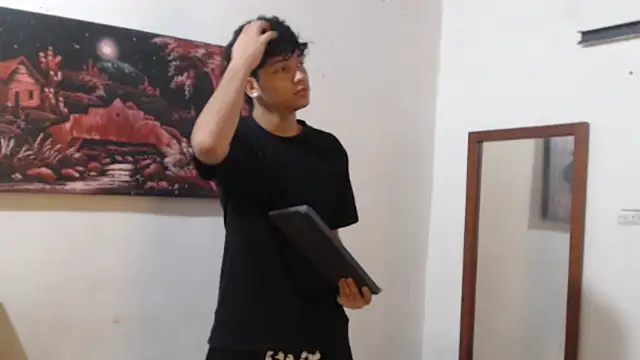 Snapshot of alice_julls chatting on 11.15.25 alice julls online show from 11.15.25