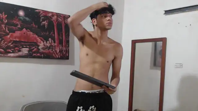 Snapshot of alice_julls chatting on 11.23.25 alice julls online show from 11.23.25