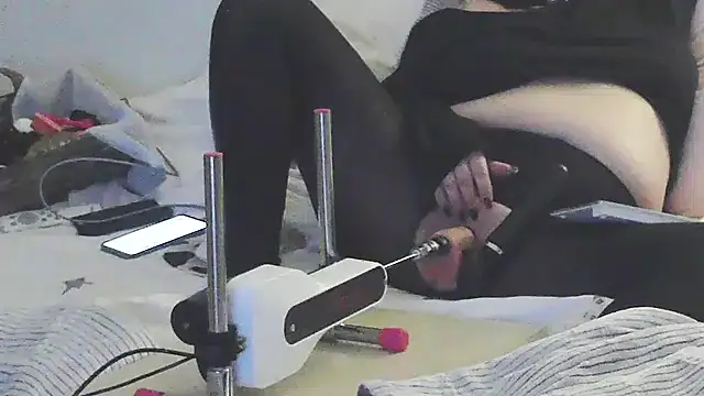 honey47 online show from 11.25.25