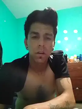 Snapshot of TragicAirplane168 chatting on 10.12.25 TragicAirplane168 online show from 10.12.25