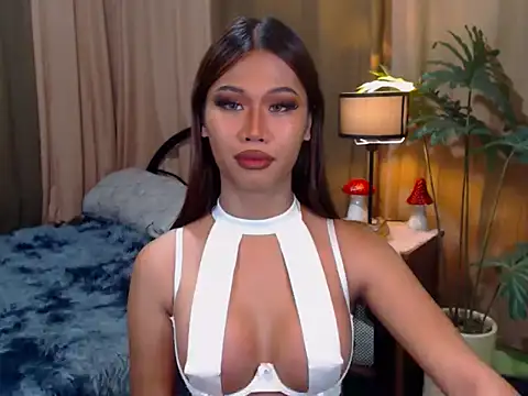 Snapshot of PIXIEWINKY chatting on 10.23.25 PIXIEWINKY online show from 10.23.25