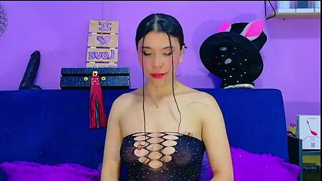 Snapshot of CristalRose chatting on 02.24.26 CristalRose online show from 02.24.26