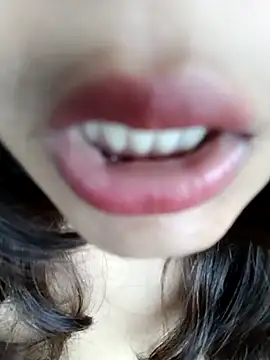 Snapshot of Hott_Muskan chatting on 09.22.25 Hott Muskan online show from 09.22.25