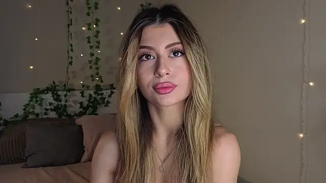 GeorginaHarn online show from 11.02.25