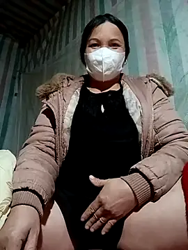 Love-Mama33 online show from 01.10.26