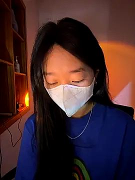 Snapshot of chuppy03 chatting on 09.16.25 chuppy03 online show from 09.16.25