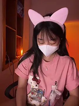 Snapshot of chuppy03 chatting on 10.19.25 chuppy03 online show from 10.19.25