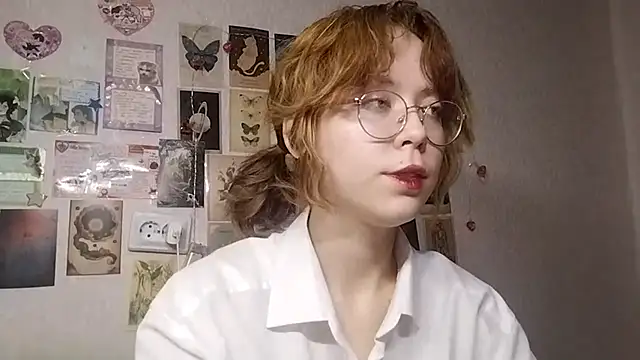 Snapshot of Ieadership chatting on 10.15.25 Ieadership online show from 10.15.25