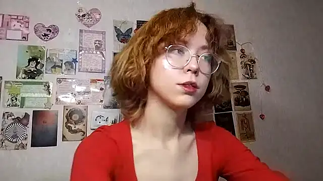 Snapshot of Ieadership chatting on 10.21.25 Ieadership online show from 10.21.25