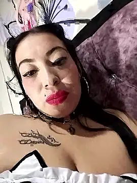 angelicroose2 online show from 10.26.25