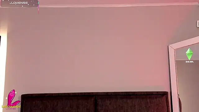 Emma  clark  online show from 11.13.25