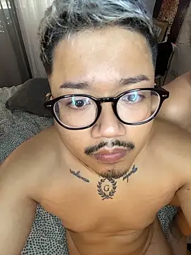 Wild2XXX online show from 11.01.25