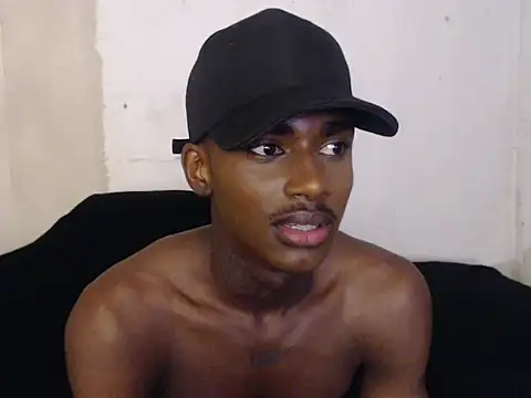 Snapshot of brihansexx chatting on 02.17.26 brihansexx online show from 02.17.26