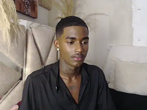 Snapshot of brihansexx chatting on 02.24.26 brihansexx online show from 02.24.26