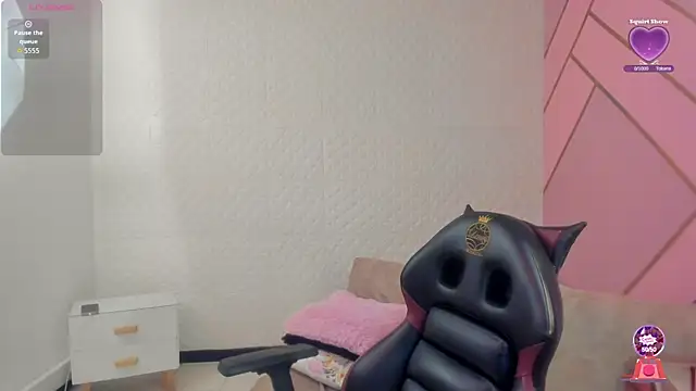 Eva mermaid online show from 04.17.26