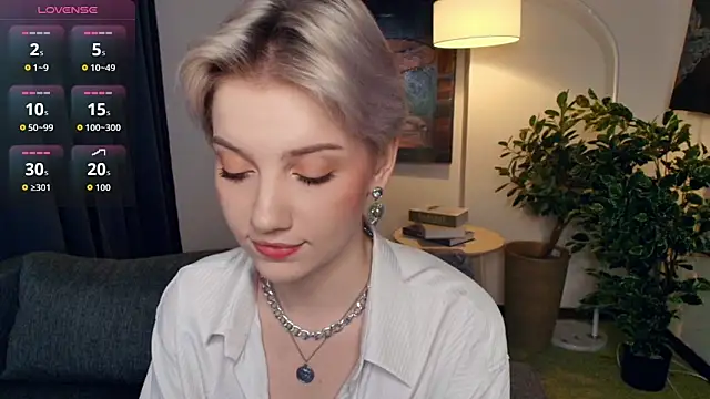 OdelynaAsp online show from 11.13.25