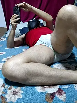 Snapshot of bad_wolf28 chatting on 10.09.25 bad wolf28 online show from 10.09.25