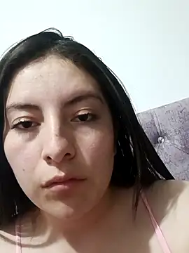 Snapshot of Camilaa79 chatting on 10.23.25 Camilaa79 online show from 10.23.25