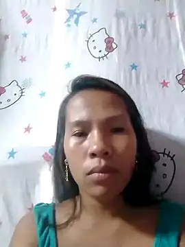 Snapshot of HotNaughtyGirl23 chatting on 09.22.25 HotNaughtyGirl23 online show from 09.22.25