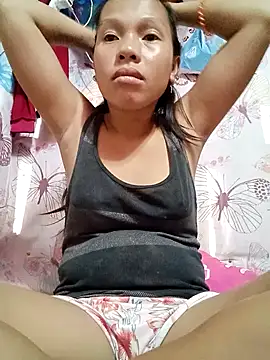 Snapshot of HotNaughtyGirl23 chatting on 11.26.25 HotNaughtyGirl23 online show from 11.26.25