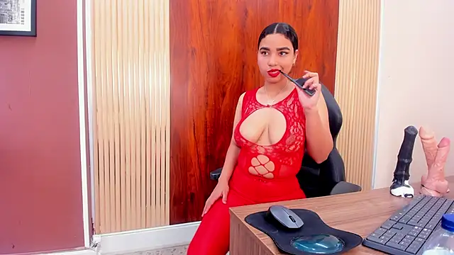 KhateAndersson online show from 10.23.25