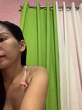 Snapshot of Cleo17 chatting on 02.27.26 Cleo17 online show from 02.27.26