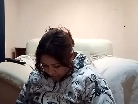 Snapshot of Kitty_WetXxX chatting on 02.01.26 Kitty WetXxX online show from 02.01.26