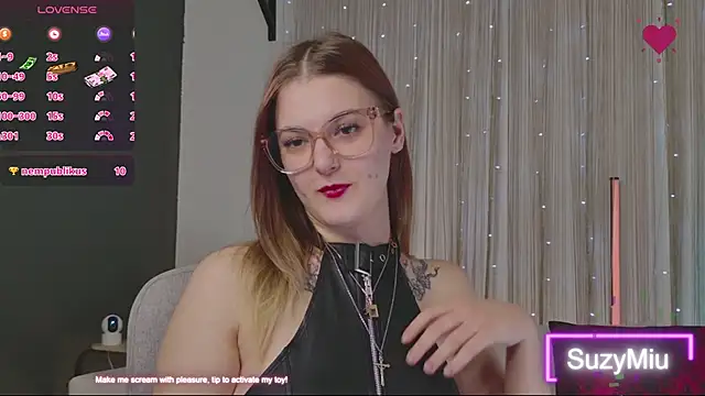 Snapshot of SuzyMiu chatting on 02.13.26 SuzyMiu online show from 02.13.26