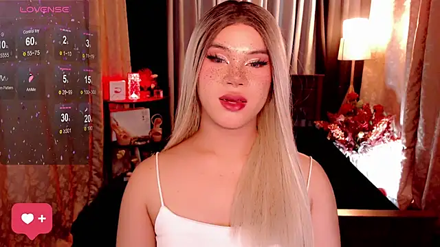 Snapshot of IamRaeganDolls69 chatting on 09.27.25 IamRaeganDolls69 online show from 09.27.25