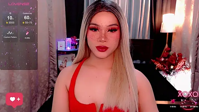 Snapshot of IamRaeganDolls69 chatting on 10.07.25 IamRaeganDolls69 online show from 10.07.25