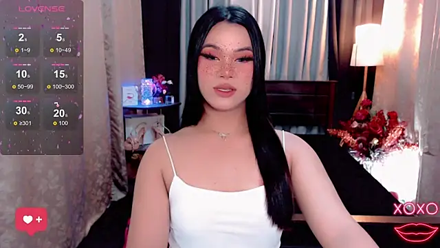 Snapshot of IamRaeganDolls69 chatting on 10.26.25 IamRaeganDolls69 online show from 10.26.25