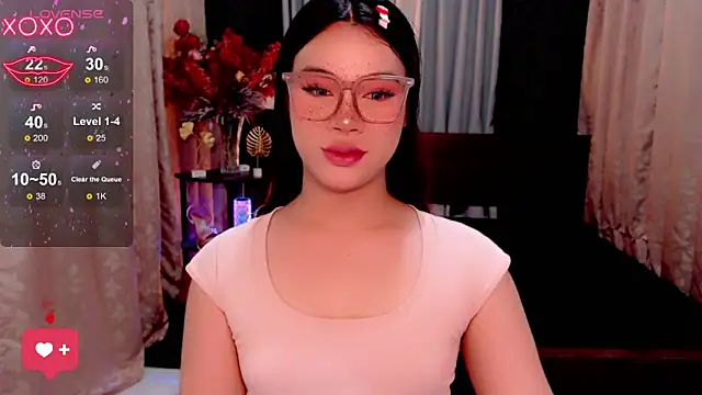 Snapshot of IamRaeganDolls69 chatting on 11.10.25 IamRaeganDolls69 online show from 11.10.25