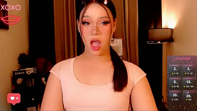 Snapshot of IamRaeganDolls69 chatting on 11.11.25 IamRaeganDolls69 online show from 11.11.25