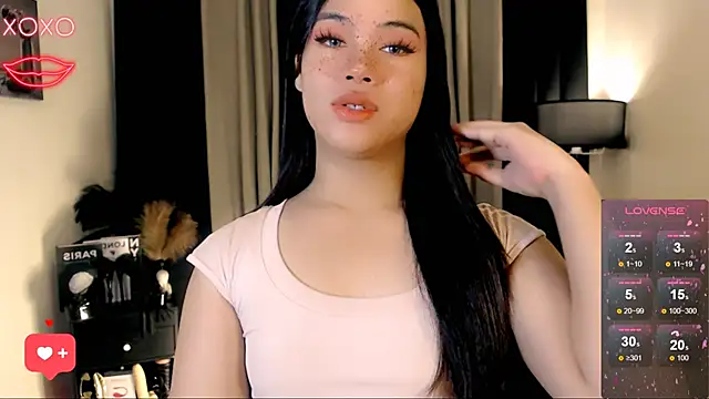 Snapshot of IamRaeganDolls69 chatting on 11.16.25 IamRaeganDolls69 online show from 11.16.25