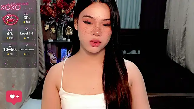 Snapshot of IamRaeganDolls69 chatting on 11.25.25 IamRaeganDolls69 online show from 11.25.25