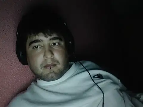 Snapshot of marccarter420s chatting on 12.14.25 marccarter420s online show from 12.14.25