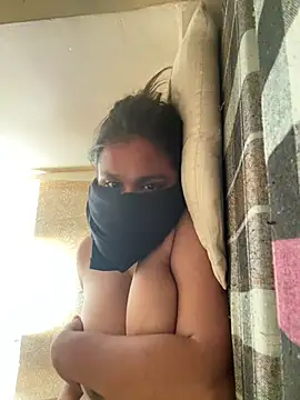 kushboo   online show from 04.28.26