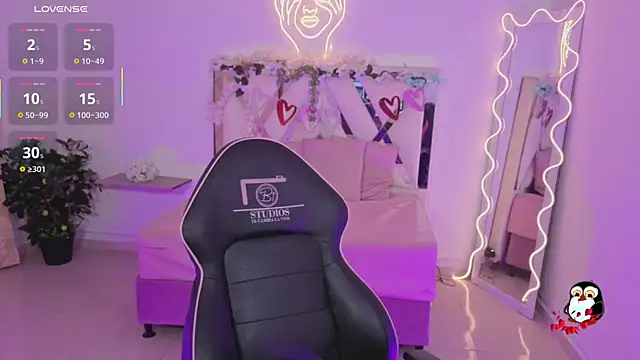 ZURY TAY online show from 12.18.25