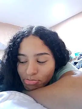 ValentinaMartel online show from 10.19.25