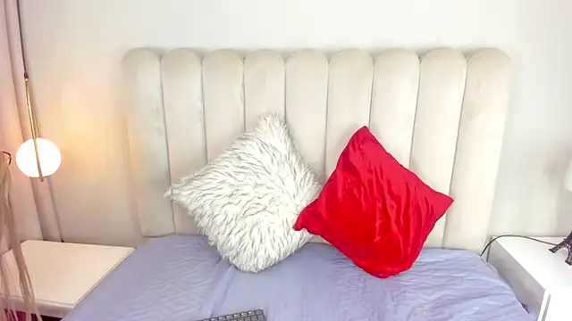 Dani rosse  online show from 11.10.25