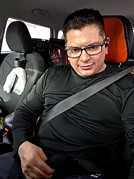 Snapshot of lucho8690 chatting on 09.18.25 lucho8690 online show from 09.18.25