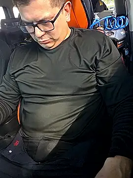 Snapshot of lucho8690 chatting on 01.10.26 lucho8690 online show from 01.10.26