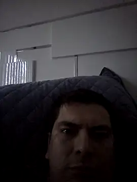 Snapshot of lucho8690 chatting on 01.14.26 lucho8690 online show from 01.14.26