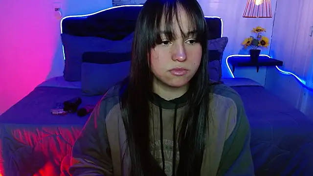 Eymmy 24 online show from 09.25.25