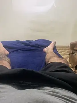 Snapshot of Silvaap9322 chatting on 02.04.26 Silvaap9322 online show from 02.04.26