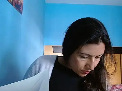 SarahFriendly online show from 04.08.26