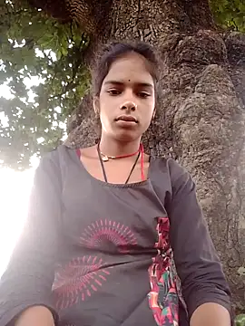 Gulika Doshi online show from 09.15.25