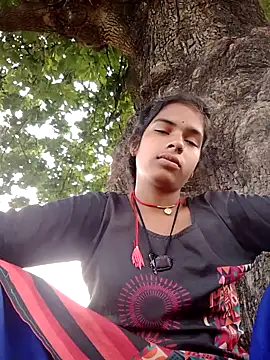 Gulika Doshi online show from 09.19.25